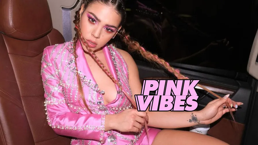 danna-paola-looks-spotify-awards