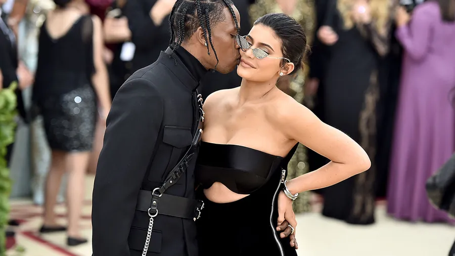 kylie-jenner-travis-scott