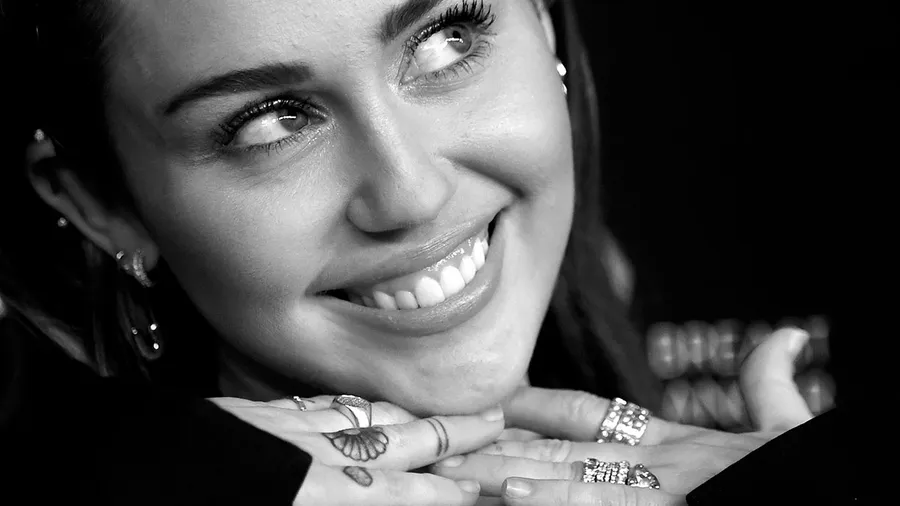 Miley Cyrus asegura haber tenido un encuentro con extraterrestres
