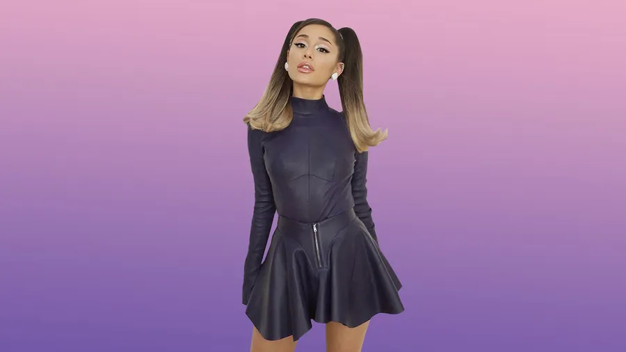 Ariana Grande.