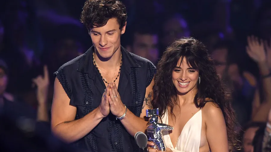 camila y shawn