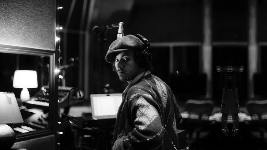 Harry Styles revela a quién le escribió Adore You"