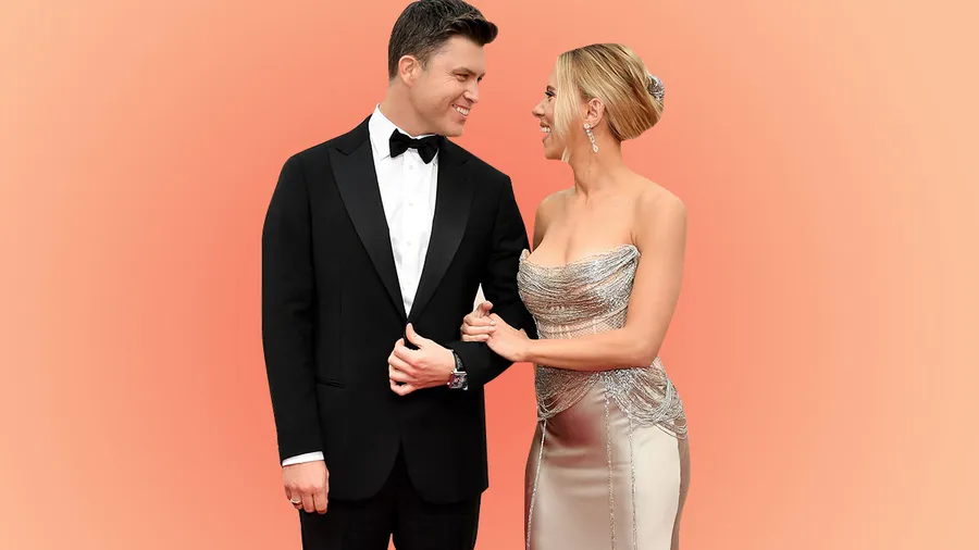 Scarlett JOhansson y Collin Jost