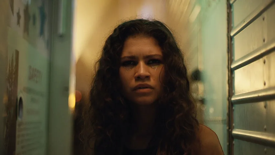 Zendaya como Rue en Euphoria (2019).