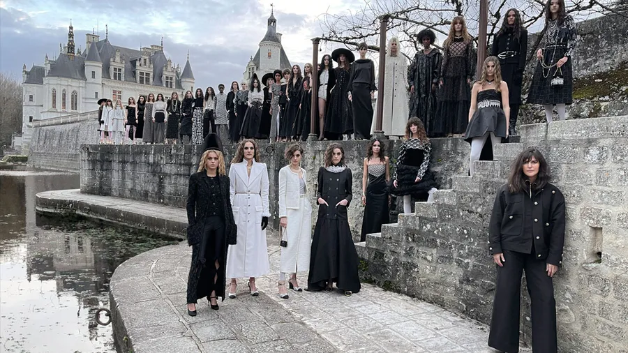 Chanel Métiers d'art 2020/21.