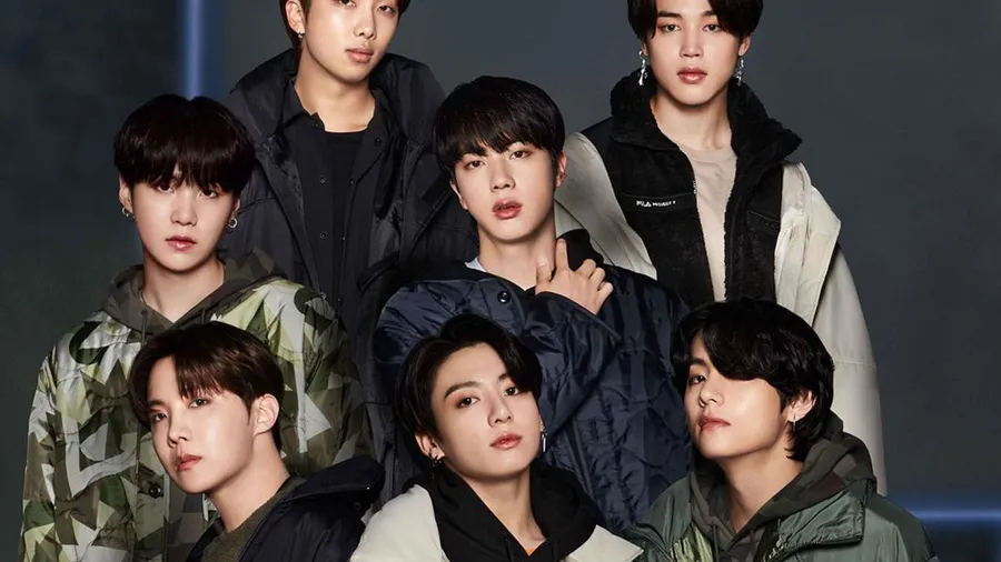 FILA quiere apoderarse del mundo con la nueva colección de BTS
