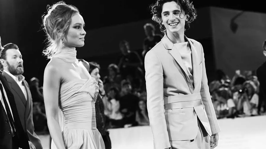Lily-Rose Depp y Timothée Chalamet.