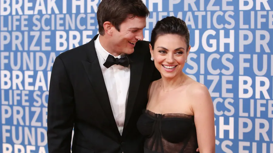2018 Breakthrough Prize - Red Carpet