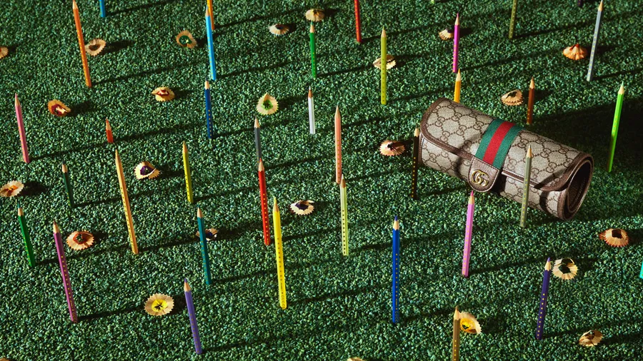 Papelería Gucci