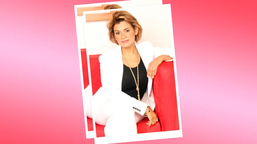 Sara Cuéllar relaciones públicas