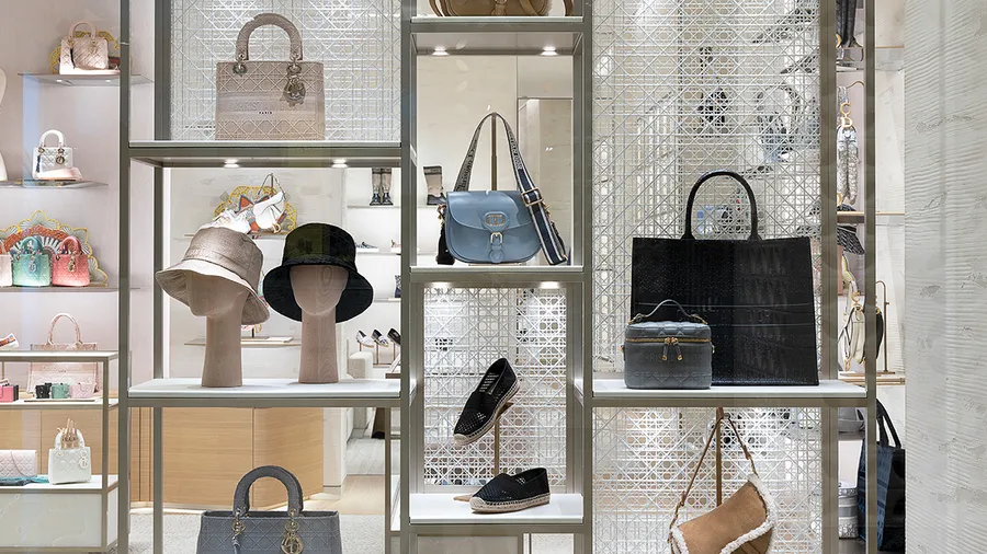 Dior inaugura nueva boutique en México ubicada en Santa Fe