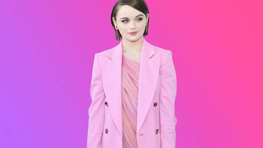 Joey King.