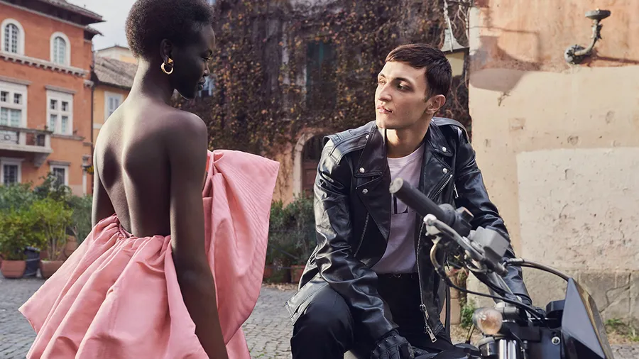 1Valentino.jpg