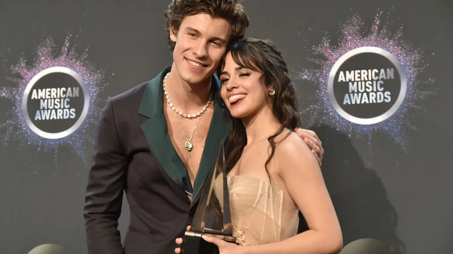 Camila Cabello y Shawn Mendes