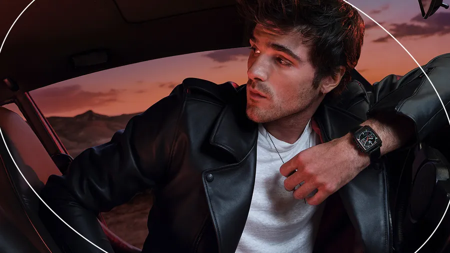 Jacob Elordi representa TAG Heuer Monaco, el modelo más atrevido de la marca