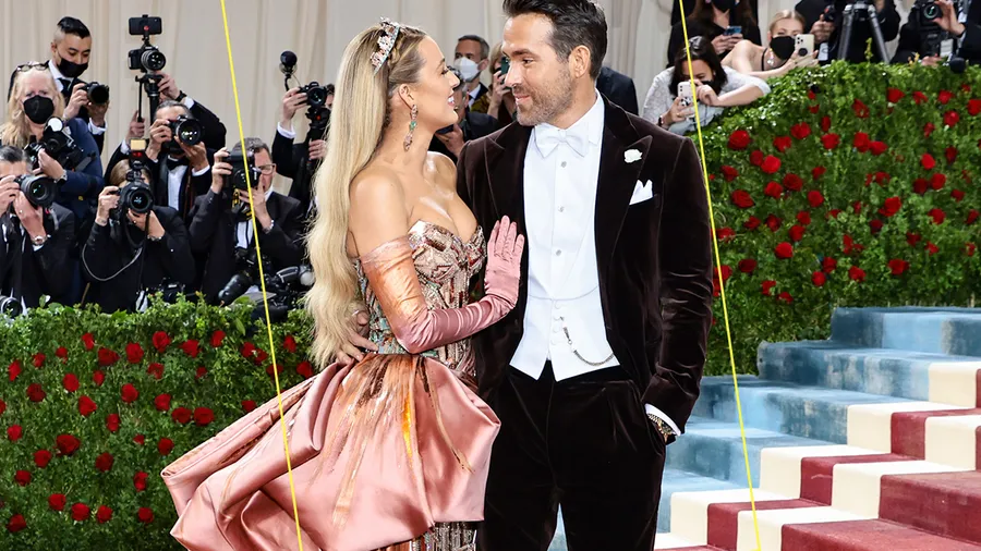 El video de Ryan Reynolds aplaudiendo a Blake Lively en la Met Gala lo es todo