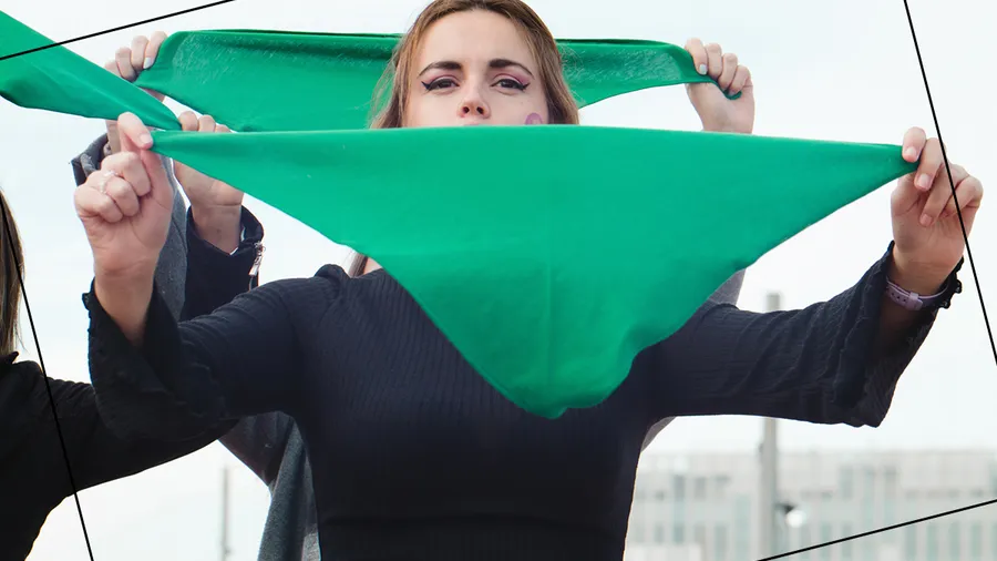 Anulan el derecho al aborto constitucional de manera federal en Estados Unidos.