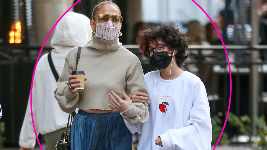 jlo-hija.jpg