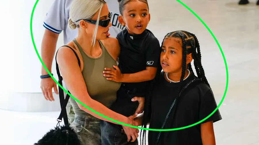 Kim Kardashian, North y Chicago West.