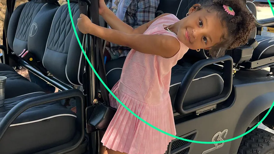 Stormi Webster es el tema del internet por sus dientes perfectos.