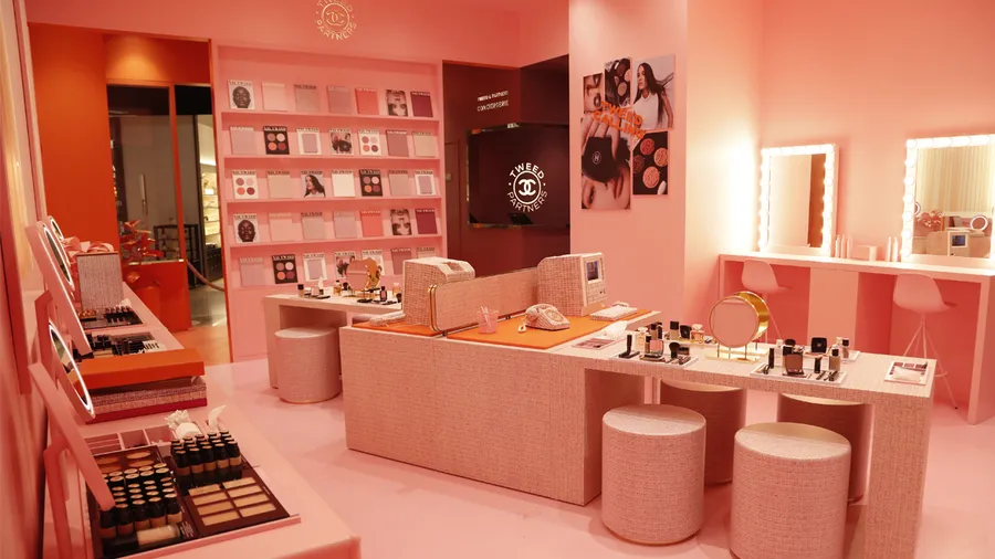 CHANEL POP-UP LES 4 OMBRES TWEED