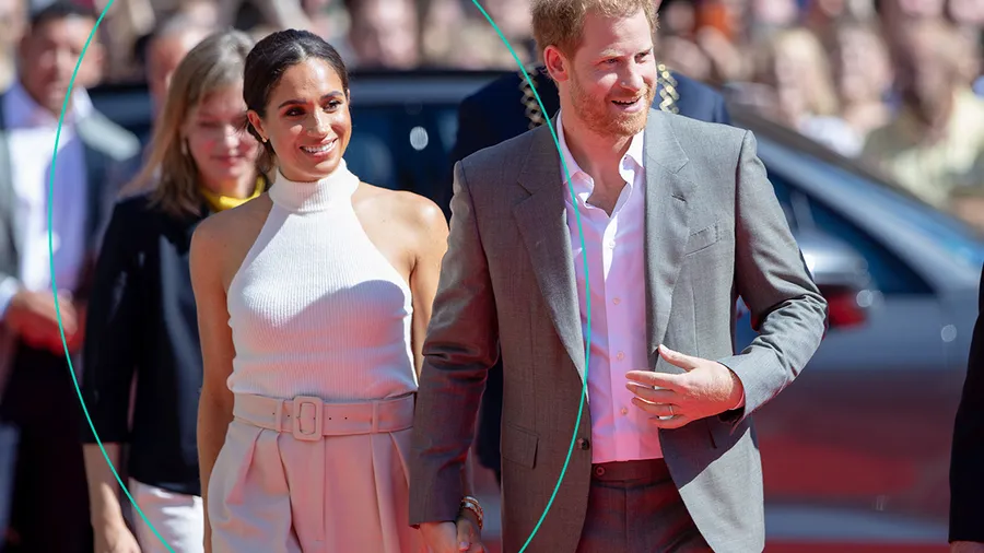Meghan Markle bromea acerca de unirse al cast de Real Housewives.