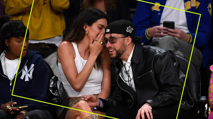 Bad Bunny y Kendall Jenner en partido de los Lakers.