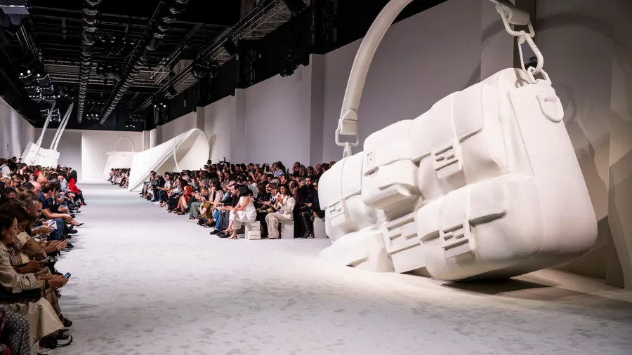 Fendi presenta su colección Primavera - Verano 2024