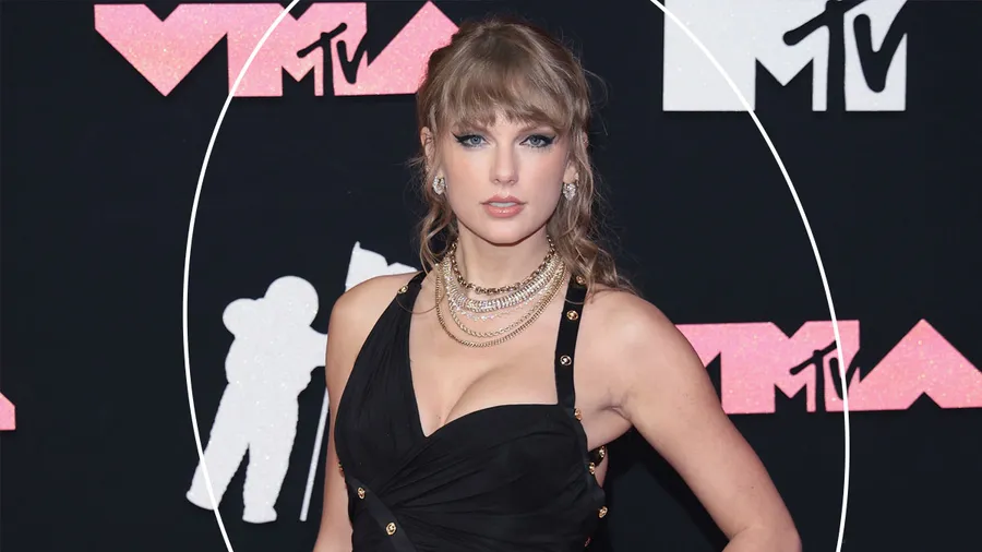 Taylor Swift pierde un diamante de $12,000 USD en los VMAs 2023