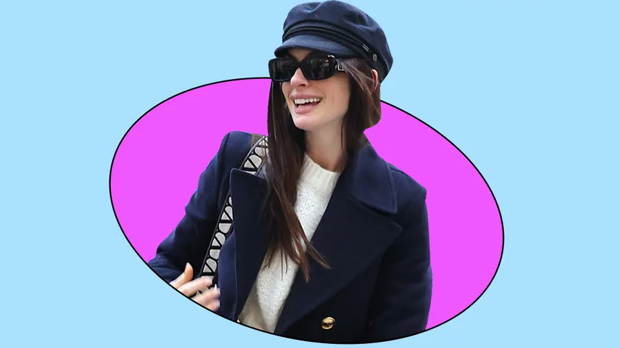 Anne Hathaway se inspira (otra vez)en Andy Sachs para este ook.
