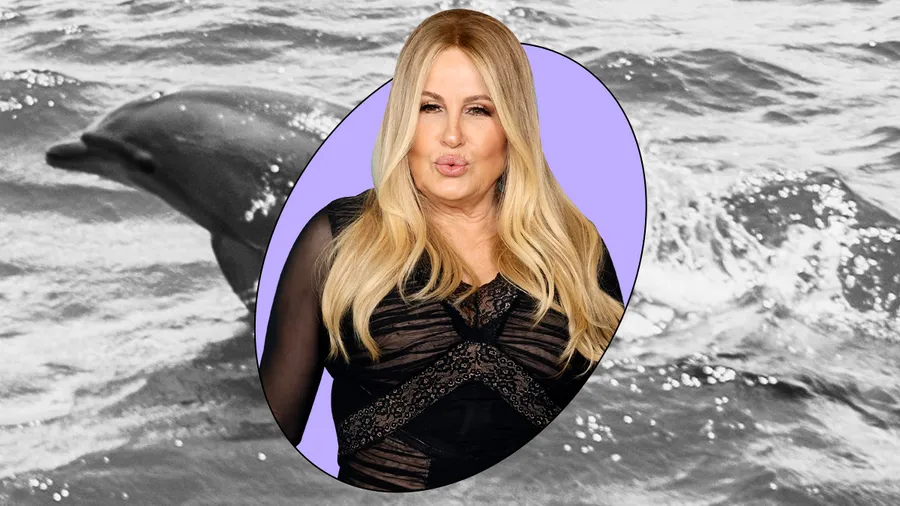 Jennifer Coolidge cumplirá su sueño de interpretar a un delfín en un comercial del Súper Bowl