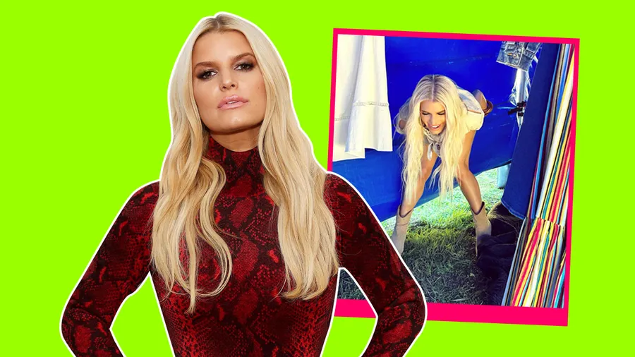 Jessica Simpson divide al internet haciendo pipí.
