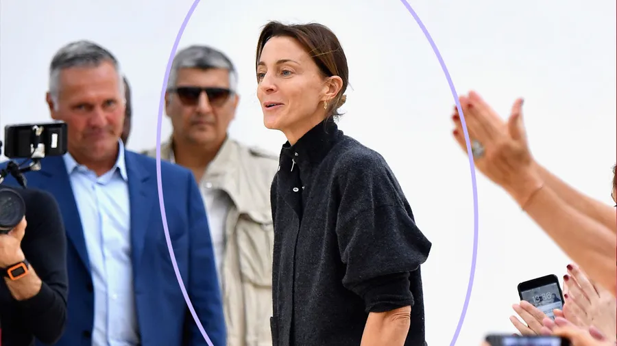 Ex directora creativa de Céline, Phoebe Philo, anuncia el lanzamiento de su marca propia.