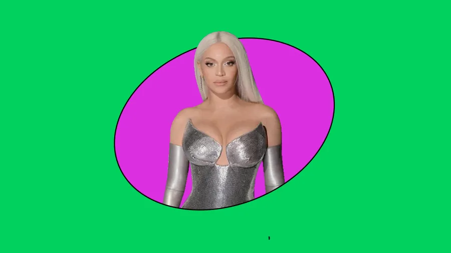 Beyoncé sorprende con un nuevo look platinado para la premiere de su película