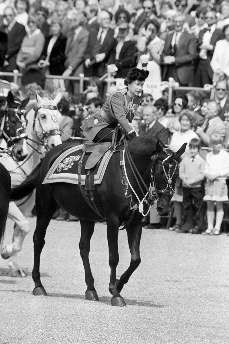 Royalty - Shots Fired at Queen Elizabeth II - Trooping the Colour, London
