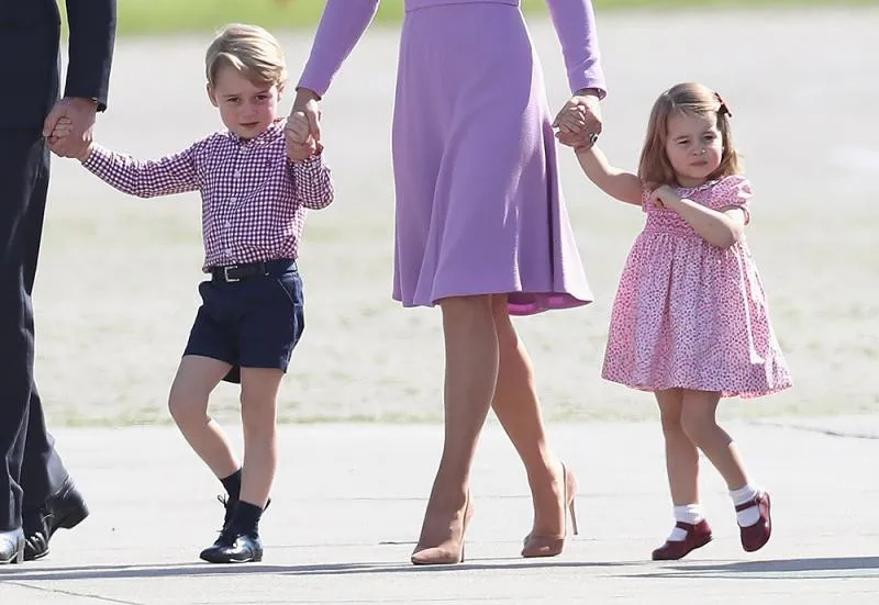 Príncipe George y Charlotte
