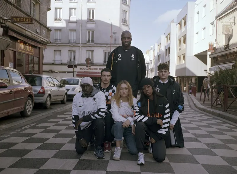 _SU18_IM_Virgil_OW_MonAmour_ Football_2