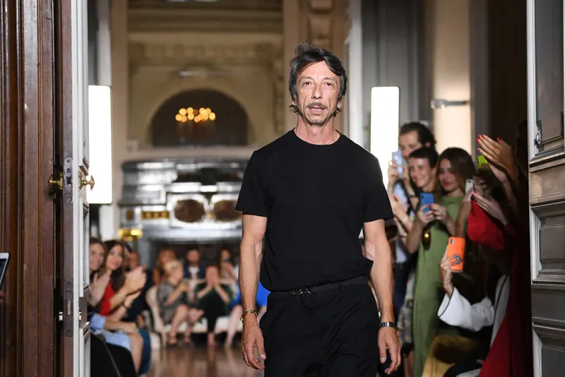 Valentino : Runway - Paris Fashion Week - Haute Couture Fall Winter 2018/2019