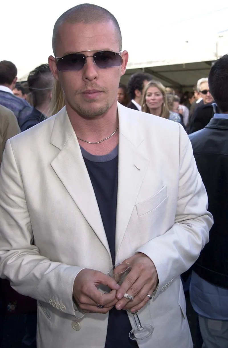 THE PRINCES TRUST GRADUATE FASHION WEEK GALA NIGHT, LONDON, BRITAIN - 07 JUN 2001