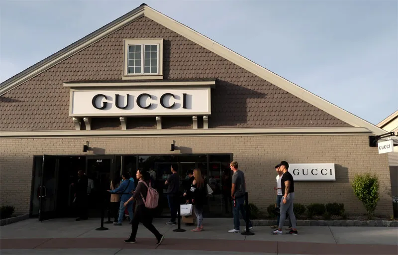 Gucci-escuela-1