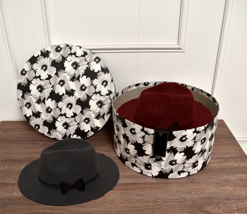 SOMBREROS