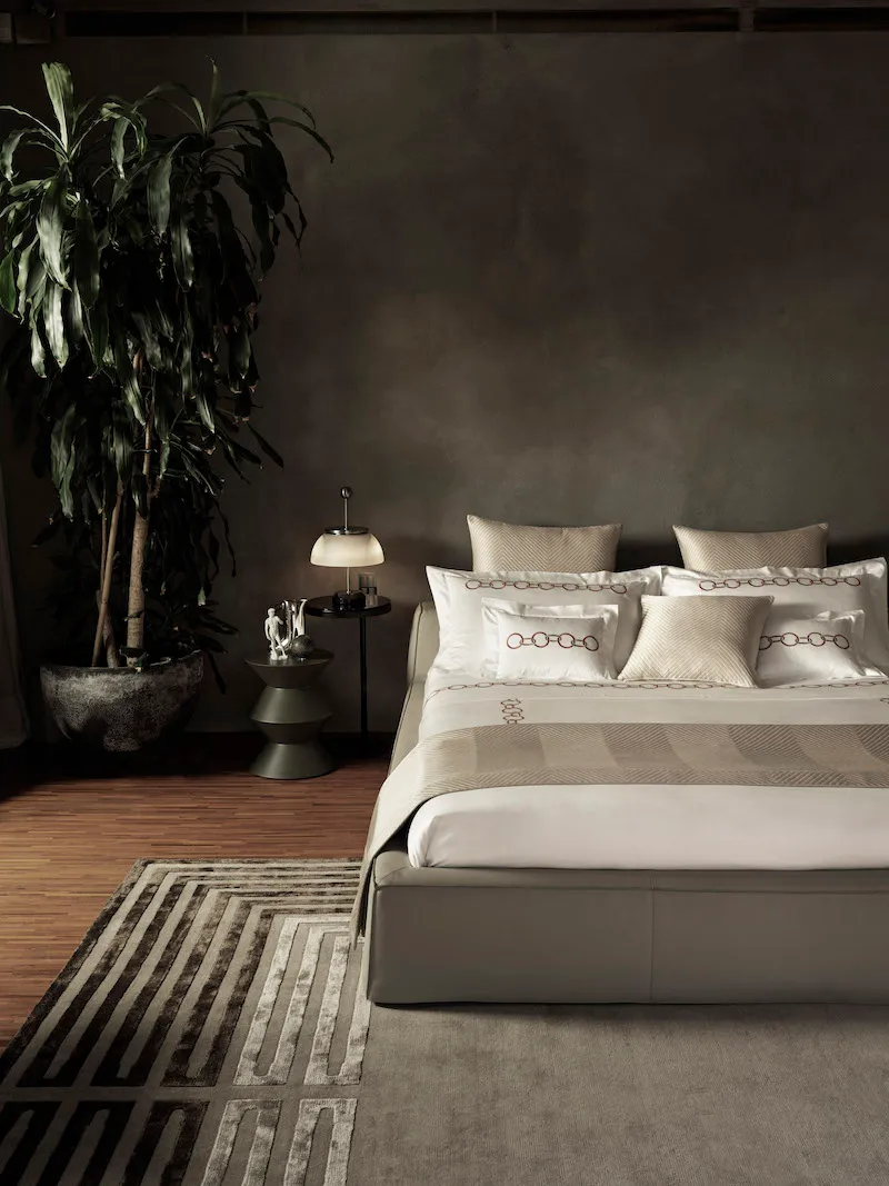 chains-herringbone-bed-2