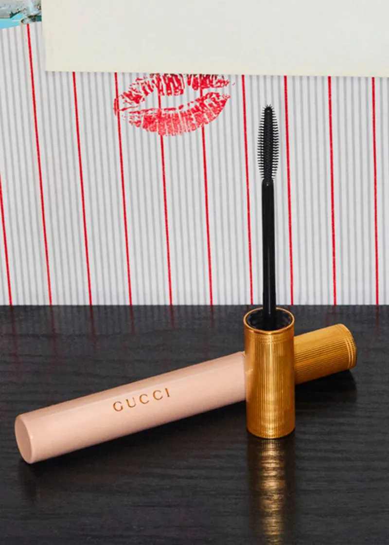 Gucci-LObscur-Alessandro Michele-Mascara de pestañas-aplicador-fórmula-construible