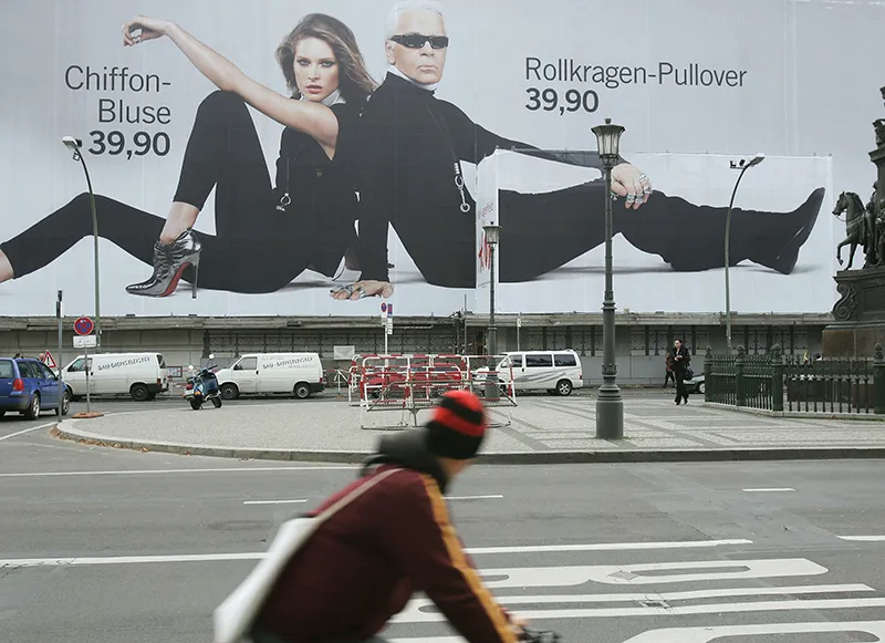Giant H&amp;M Billboard Advertises Karl Lagerfeld Collection