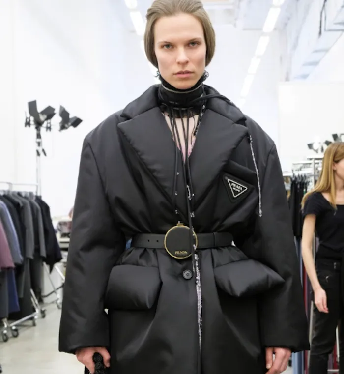 prada-subasta.jpg