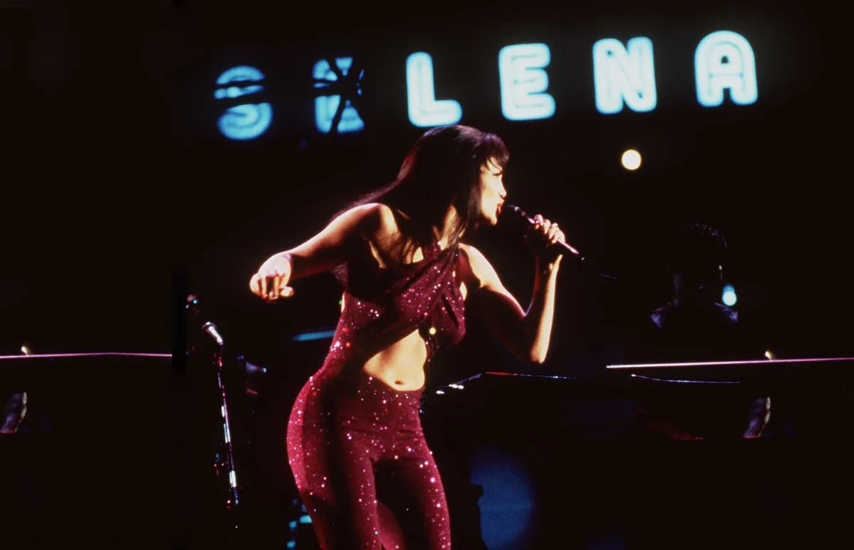 jennifer-lopez-selena.jpg