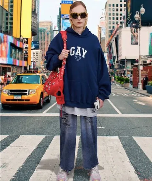 balenciaga-gay-pride.jpg