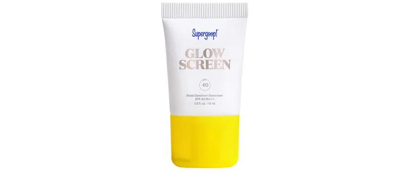 supergoop-habitos-skincare-maquillaje-envejecer-piel-joven-fps-bloqueador.jpg