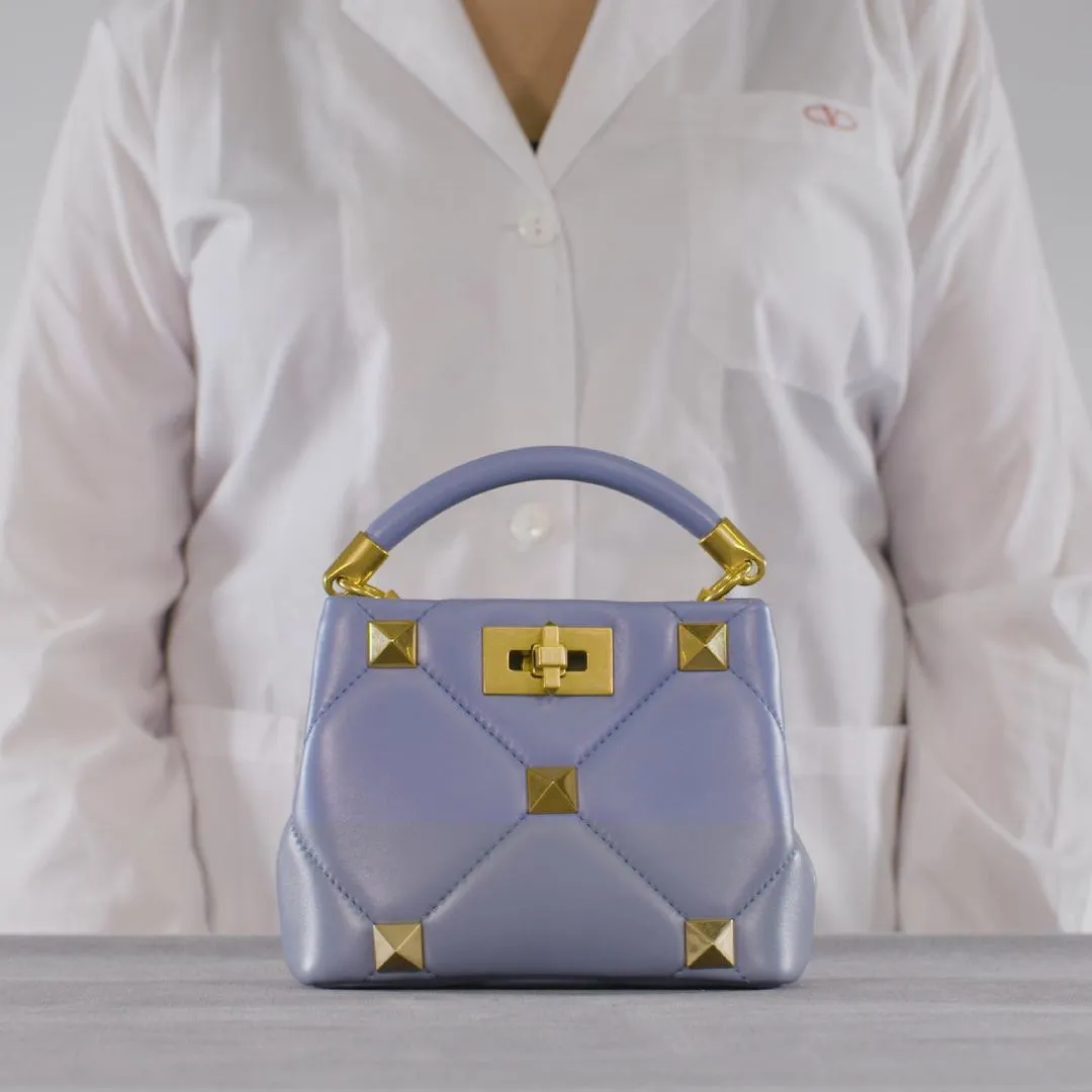 maisonvalentino_185269562_1104418420051445_2381403525047530252_n.jpg