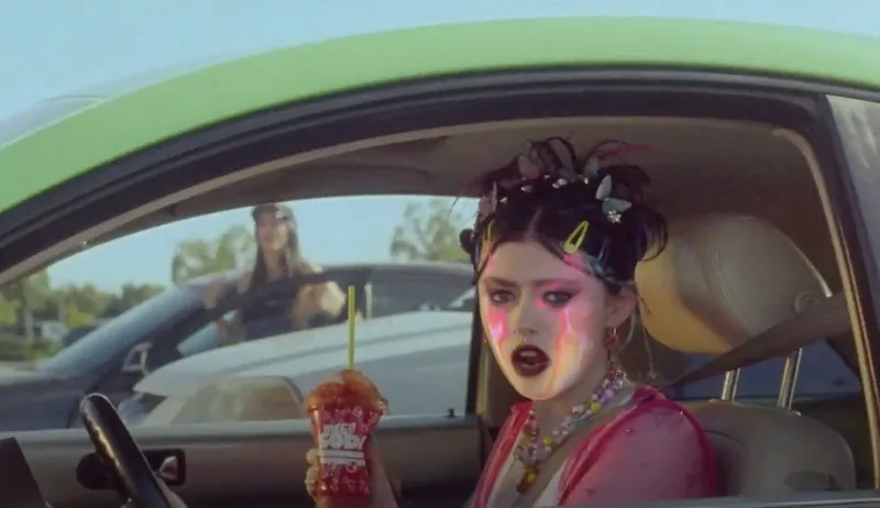 olivia-rodrigo-brutal-video.jpg